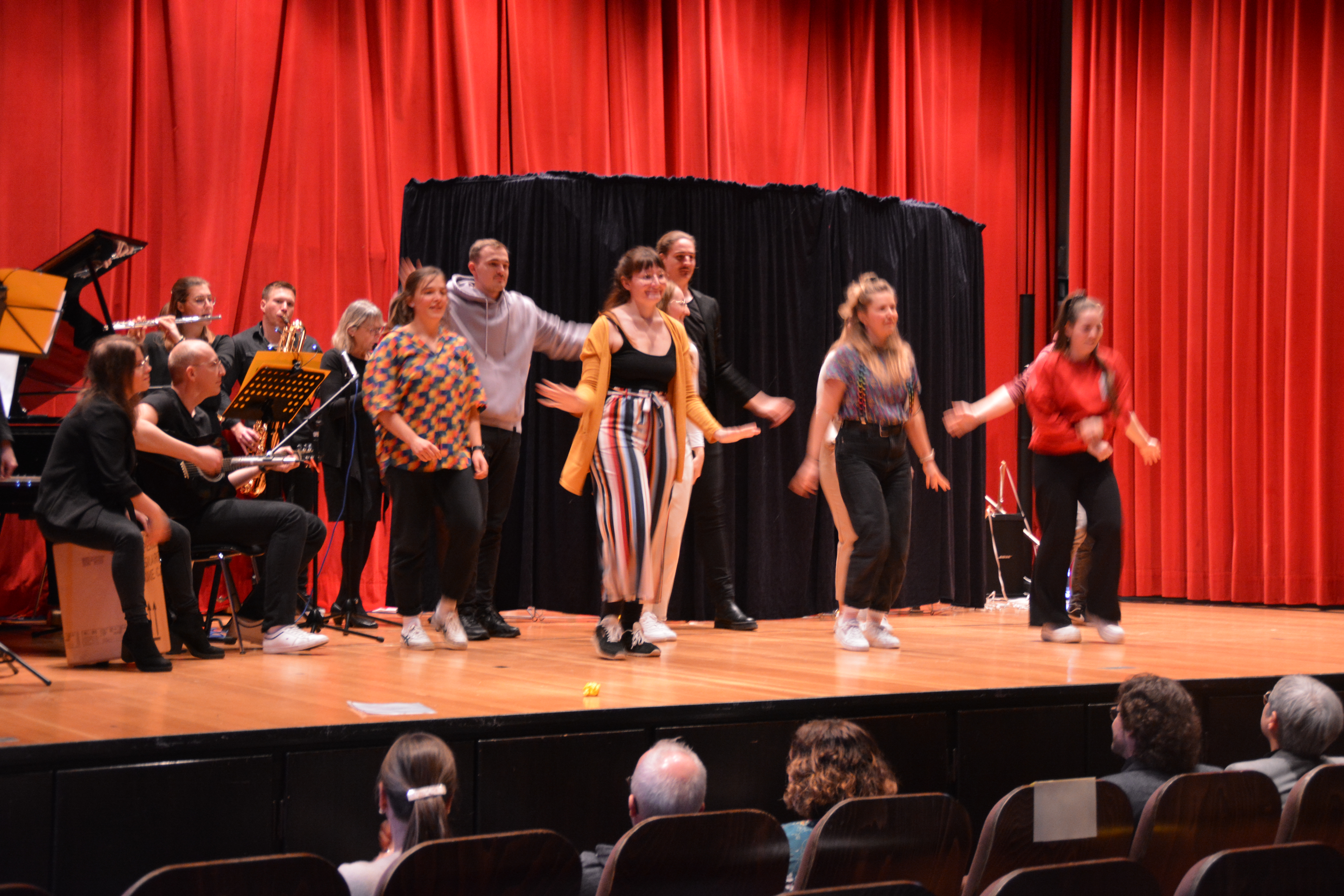 Theater2.JPG