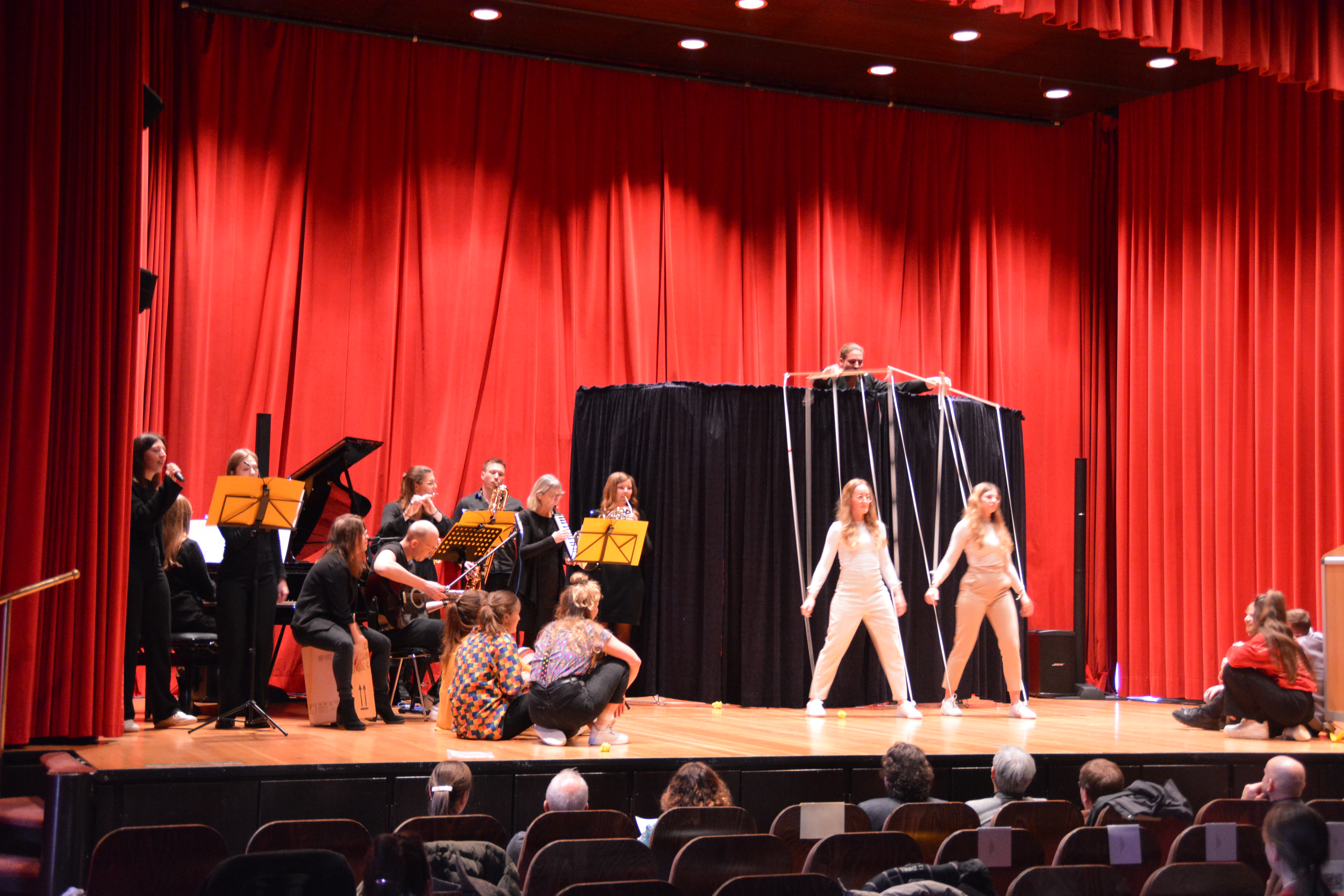Theater1.JPG